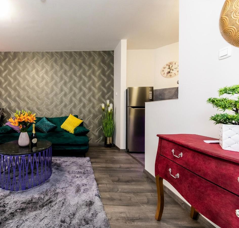 H & A Suite Gozsdu - The 1001 Nights Suite Budapest Exterior foto